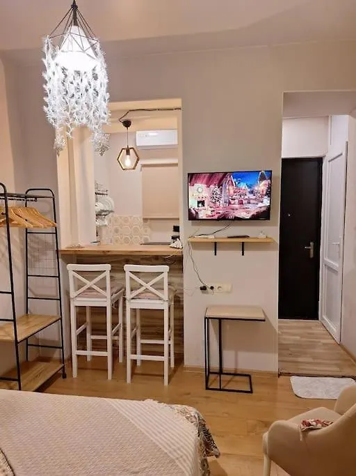 Cozy Apartment In The Center Of Tbilisi 0*,  Georgia