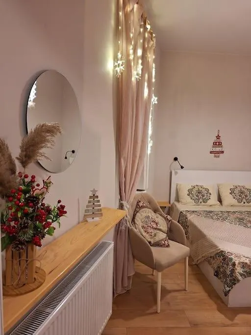 Cozy Apartment In The Center Of Tbilisi